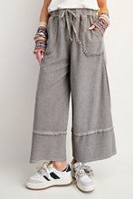 Load image into Gallery viewer, The Way You Move - Wide-Leg Pants
