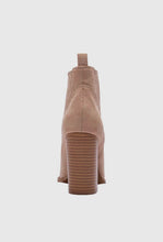 Load image into Gallery viewer, Chelsea Boot
