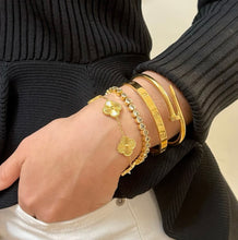 Load image into Gallery viewer, Clover Bracelet
