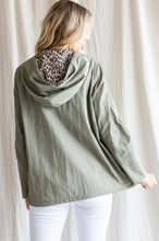 Load image into Gallery viewer, Savanna Windbreaker
